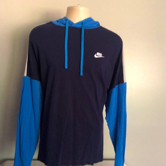 Nike hoodie, light weight, size large - Picture 1 of 1
